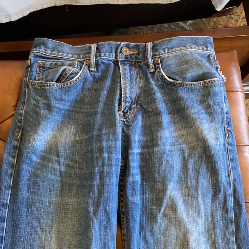 Old Navy jeans.  Size 31/30